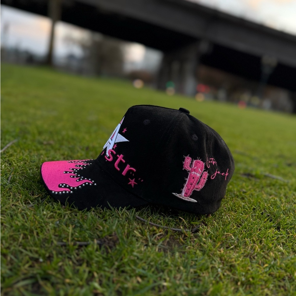 Pink Star - Picture 4 of 5
